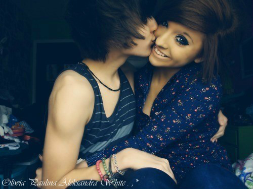 OPOWIADANIE . < 3 