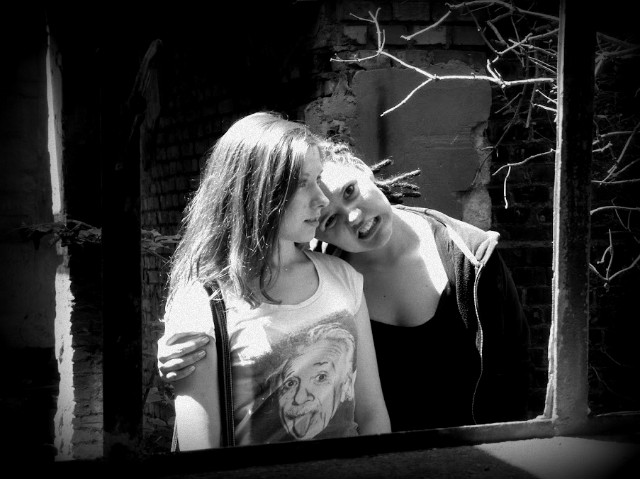 myntos.