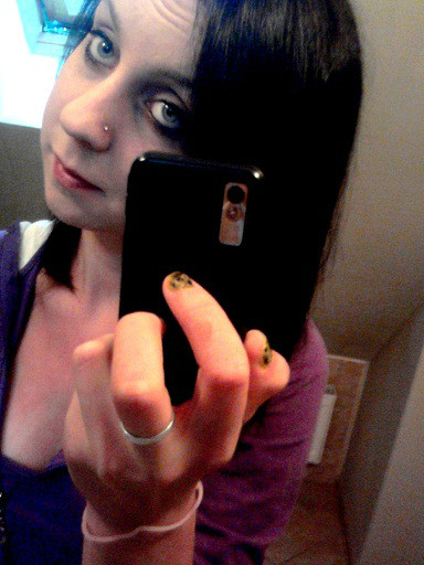 kolczyk..;D ;* 