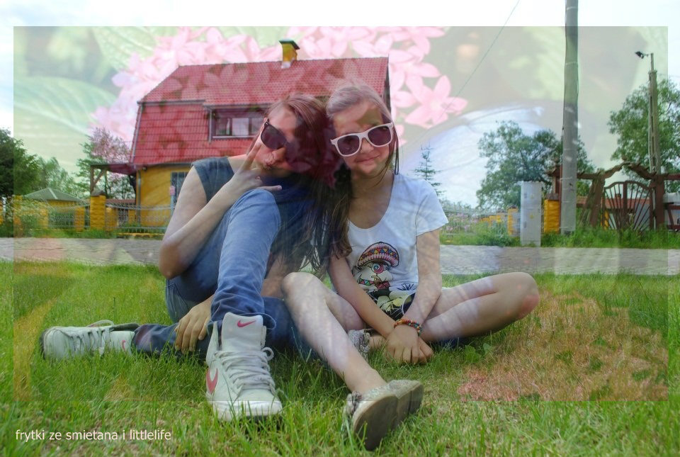 z littlelife ; >
