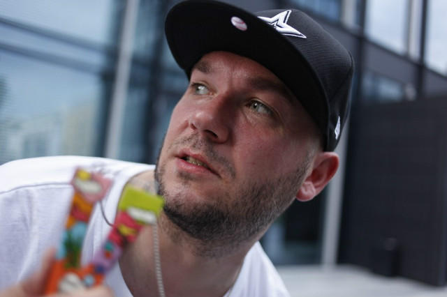 Vienio feat. Hades - Nowe bloki