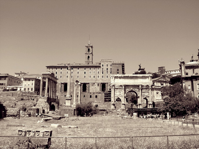 I love Roma. 