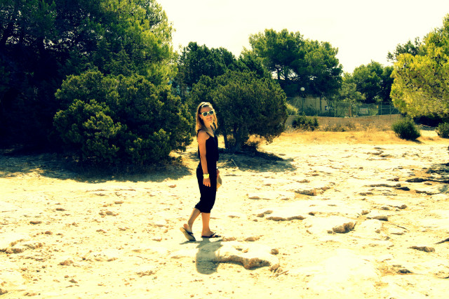 San Antonio . ;*