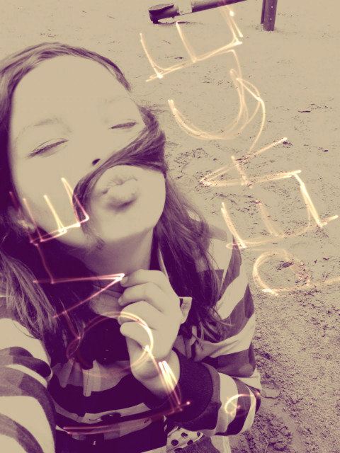 Peace and Love   < 3