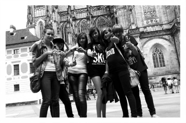         Hogwart Biczys &#982