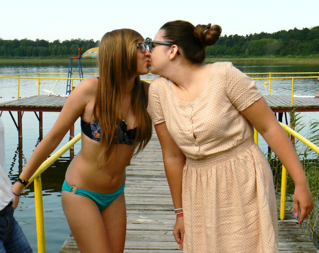 :*