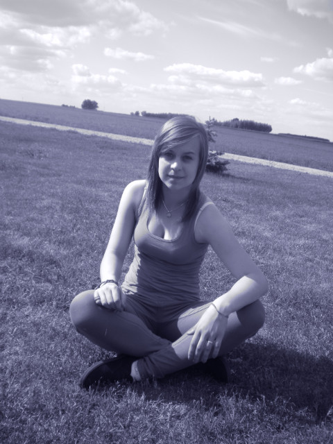Waaam . ;*