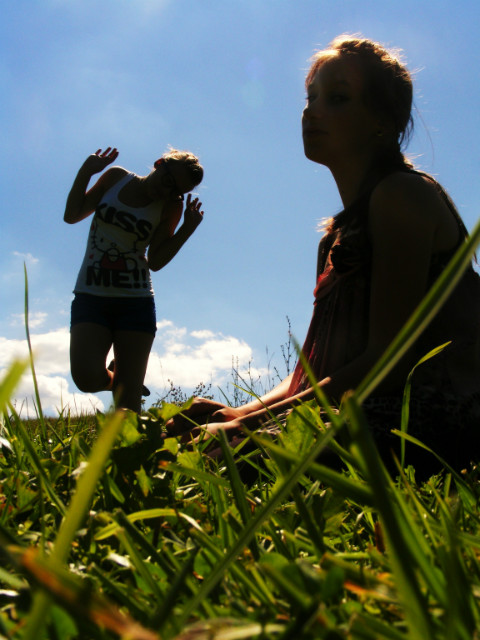 Dziunia . ! ; *