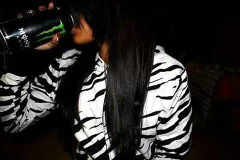 trzy.