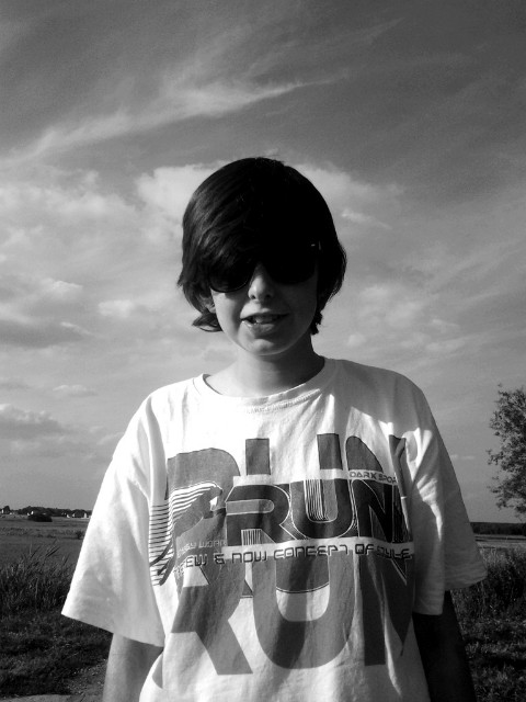 Grabw . < 3