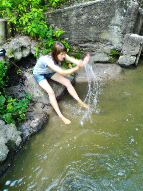 hi hi woda ! ; D 