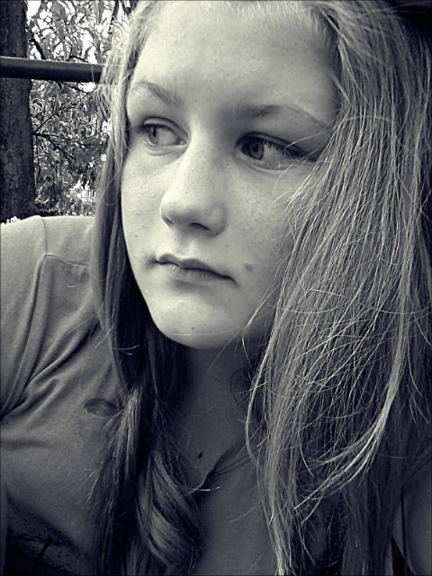 trzy .