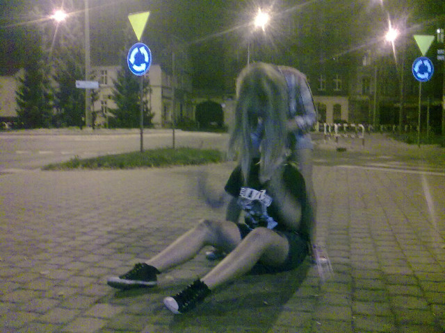 tskni 