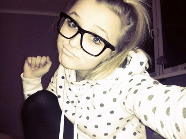 moompleeasee