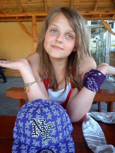Czapencja ;***