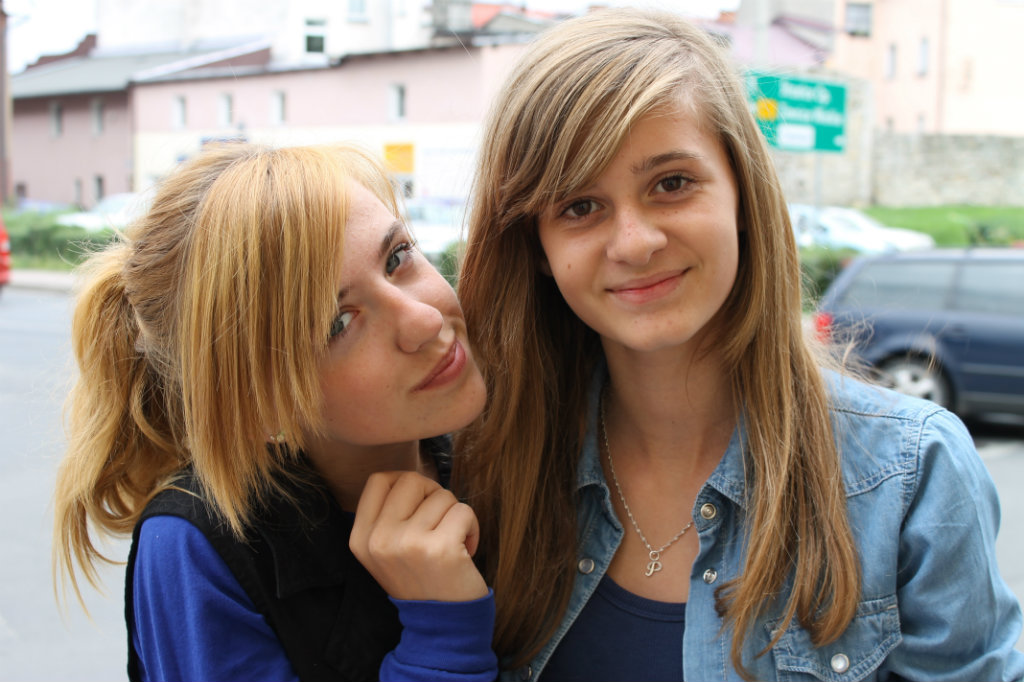 staaaaaaaree : )
