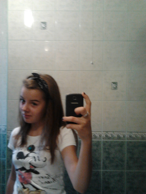 Cze . : D