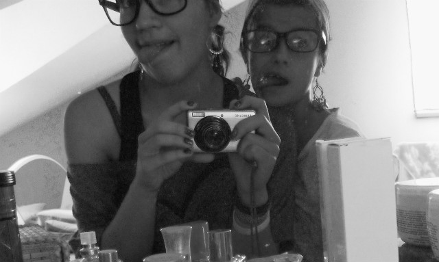 Julu ;**