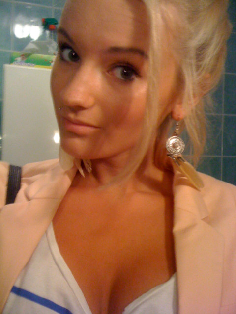 Blondas
