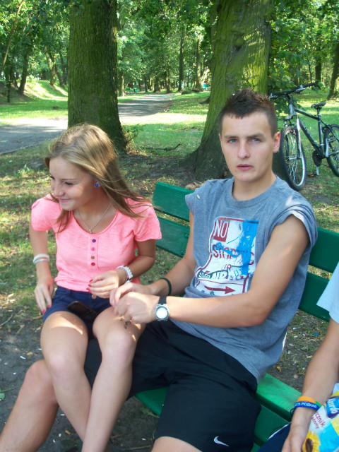 z dziubkiem.