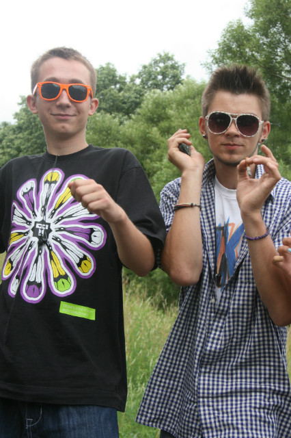 Taki tam Kornel i Igor ; * ; * 