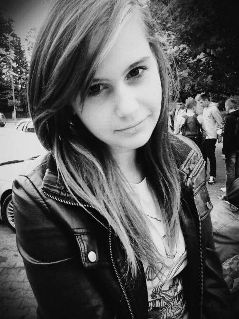 Dupooo . < 33