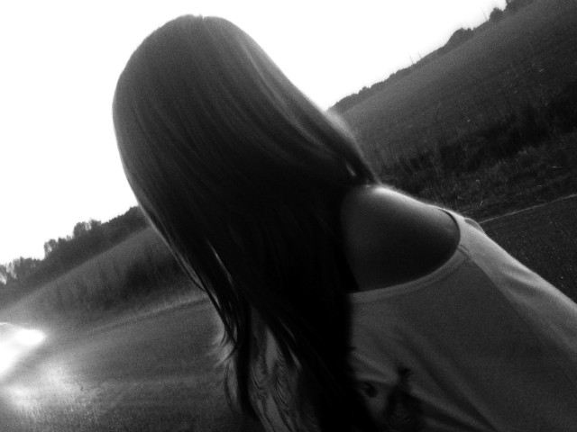 Karolu ; *
