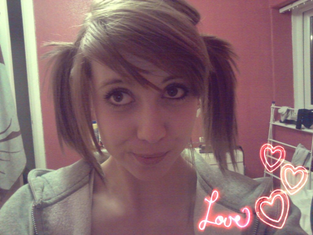 Ty ;*