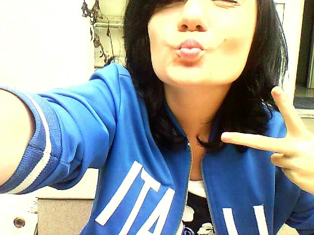 ` mhm . ; * . < 3
