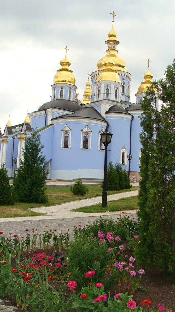 Ukraina