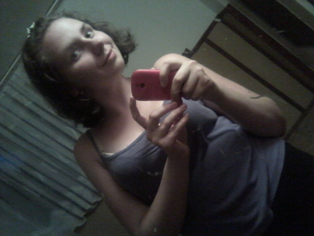 Hi :*
