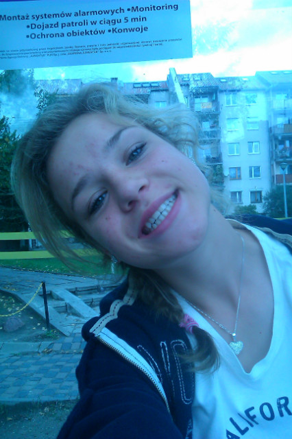 CHUJ