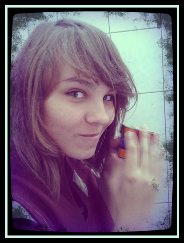 fujfuj : p