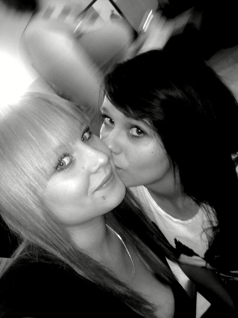 Z SYLWi;*