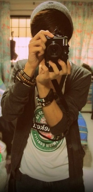 likdsjvbjn.. :D 