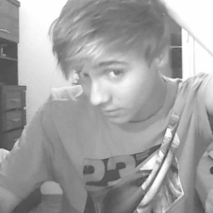 ryj ; oo