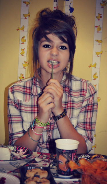 wuam:* 