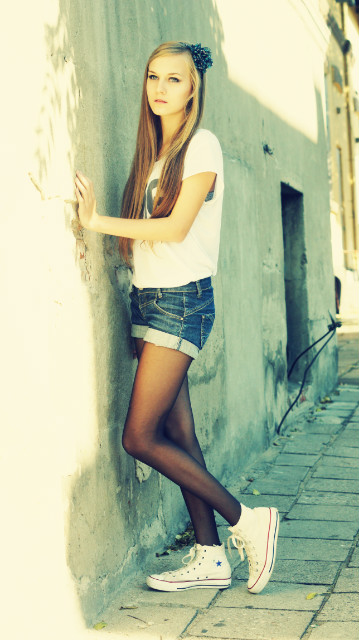 Karolina :)