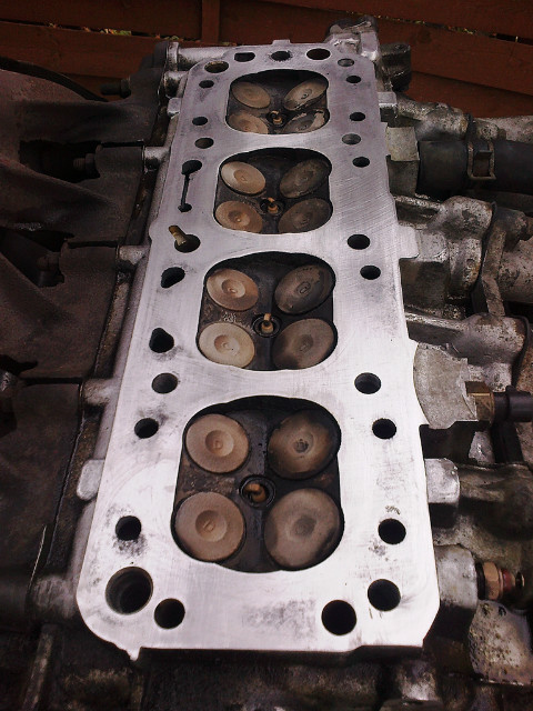 Gowica silnika Daewoo Lanos