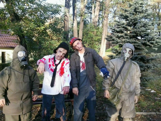 Zom-B
