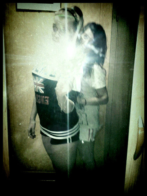 z Alkaa;*