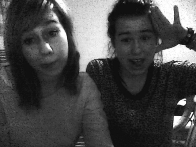 niunia ; ***