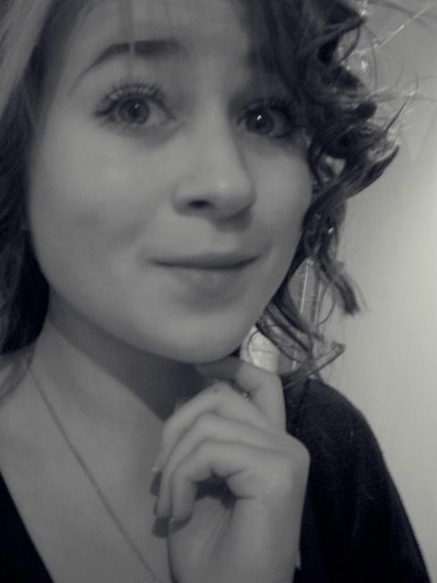 No chod tu do mnie . ; )