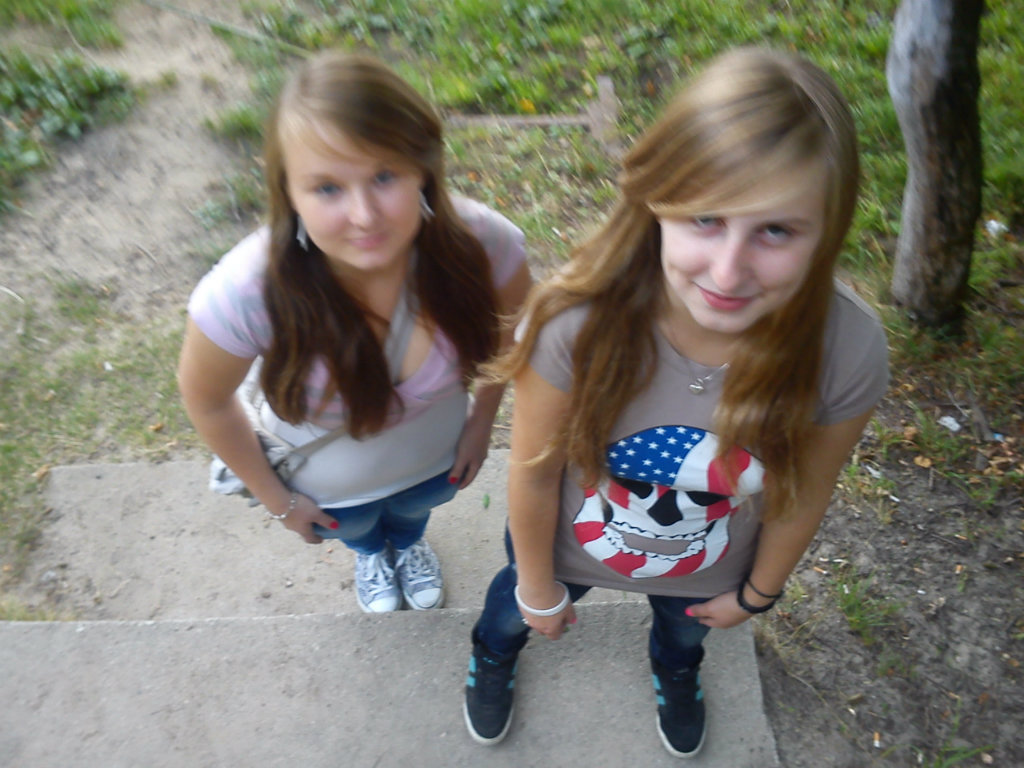 Z Paul ;*