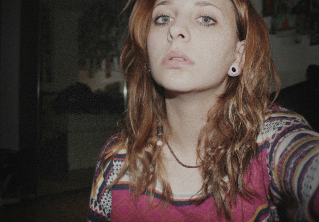 :3