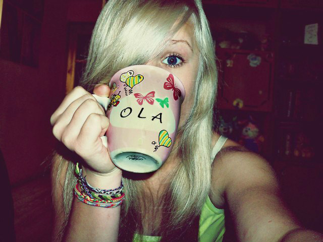 buzi;*