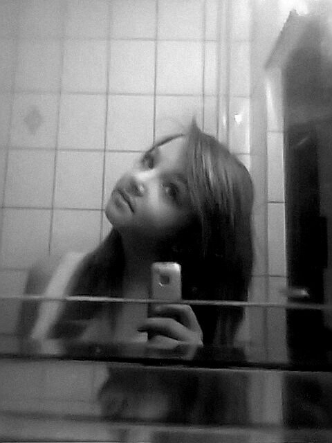 ytrdhfrg
