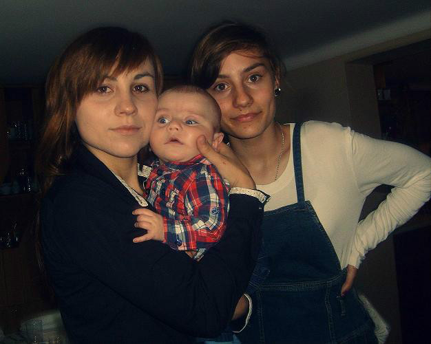 Witaj, siostrzyczko;* 