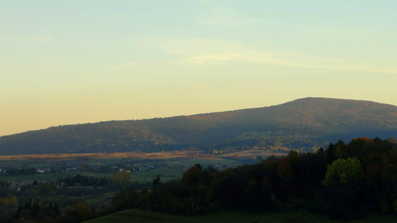 Kamie nad Jaliskami.