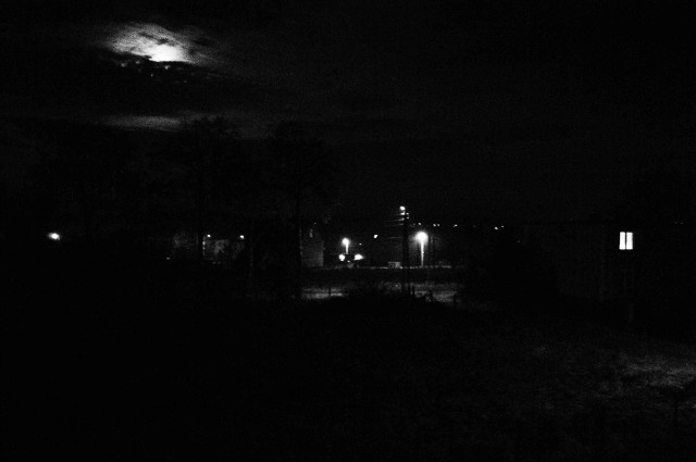 moja wie noc, czarno-biae